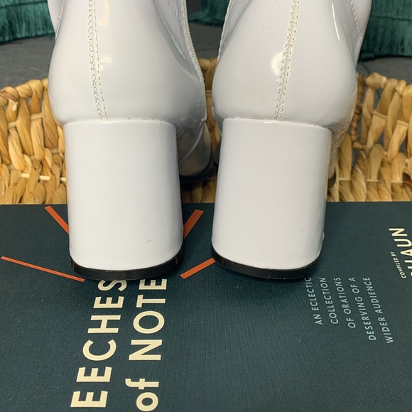 GOGO Costume Boots - Picture 5 of 7